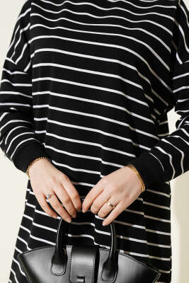 Yatay İnce Çizgili Ribanalı Tunik Siyah - Tunik