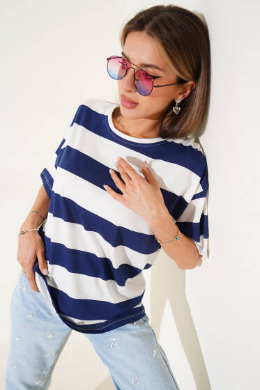 Yatay Kalın Çizgili T-shirt Lacivert - Kadın Giyim Modelleri