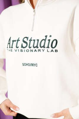 Yazı Nakışlı Fermuarlı Şardonlu Sweatshirt Ekru - Kadın Giyim Modelleri