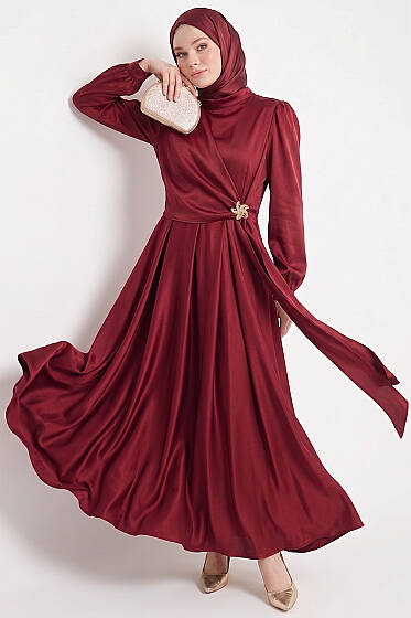 Yıldız Gold Toka Detaylı Saten Abiye Elbise Bordo - Elbise