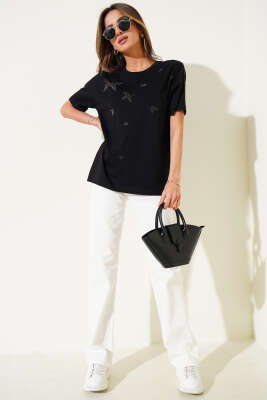 Yıldız Taş Süslemeli T-shirt Siyah - Yılın Fırsatı