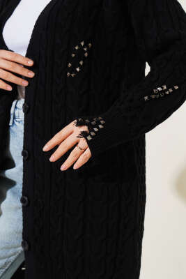 Yırtıklı Düğmeli Triko Hırka Siyah - Triko Hırka