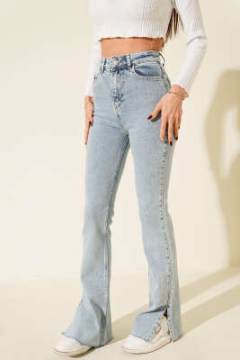 Yırtmaç Detaylı İspanyol Paça Kot Pantolon Kar Açık - Kadın Giyim Modelleri