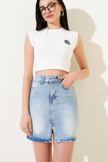 Yırtmaç Detaylı Mini Kot Etek Kot Mavisi - Kadın Giyim Modelleri