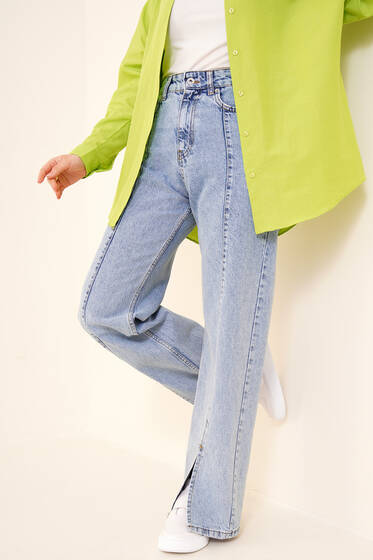 Yırtmaçlı Bol Paça Jean Pantolon Açık Mavi - Kot Pantolon