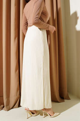 Yırtmaçlı Düğme Detaylı Triko Etek Bej - Uzun Etek