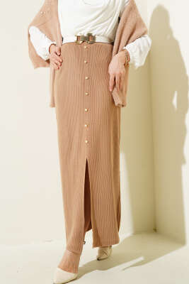 Yırtmaçlı Düğme Detaylı Triko Etek Büsküvi - Uzun Etek