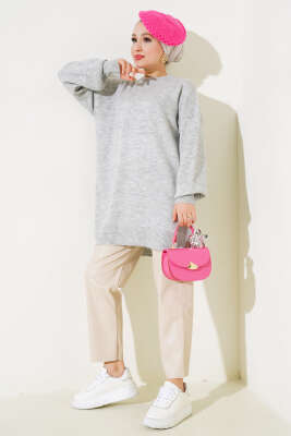 Yırtmaçlı Düz Yumoş Triko Tunik Gri - Triko Tunik