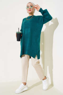 Yırtmaçlı Düz Yumoş Triko Tunik Nefti - Triko Tunik