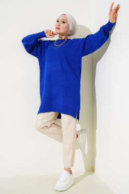 Yırtmaçlı Düz Yumoş Triko Tunik Saks - Triko Tunik