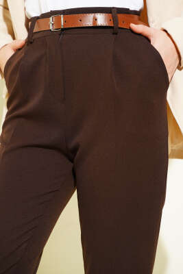 Yırtmaçlı Kemerli Pantolon Kahve - Pantolon