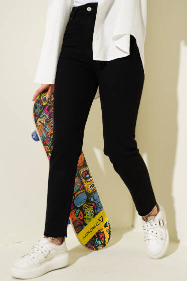 Yüksek Bel Boru Paça Kot Pantolon Siyah - Pantolon