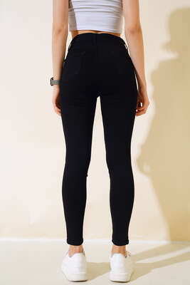 Yüksek Bel Dar Paça Kot Pantolon Siyah - Kadın Giyim Modelleri