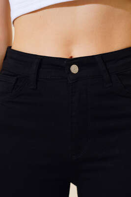 Yüksek Bel Dar Paça Kot Pantolon Siyah - Kadın Giyim Modelleri