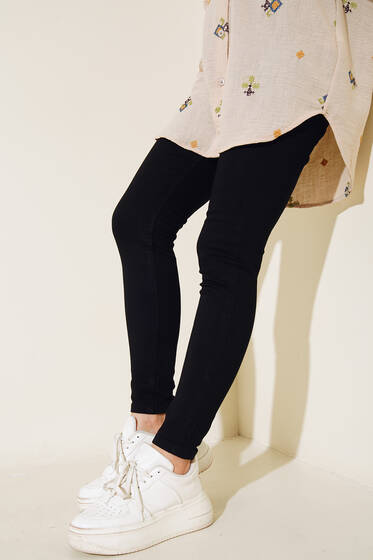 Yüksek Bel Dar Paça Pantolon Siyah - Kot Pantolon