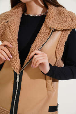 Yün İçli Deri Yelek Latte - Kadın Giyim Modelleri