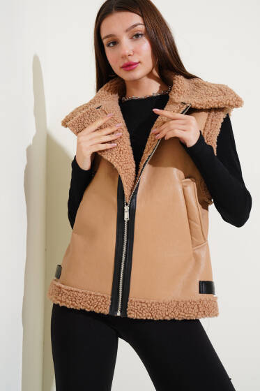 Yün İçli Deri Yelek Latte - Yeni Giyim
