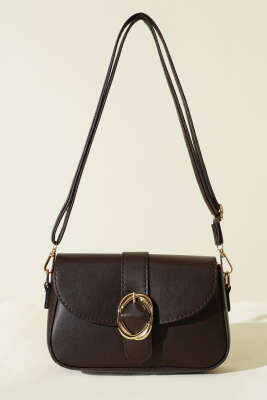 Zarif Tasarımlı Kapaklı Çanta Kahve - GÜZEL ÇANTA