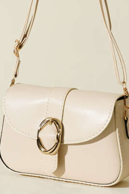 Zarif Tasarımlı Kapaklı Çanta Krem - Kol Çantası