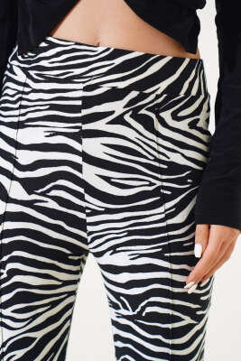 Zebra Desen İspanyol Paça Pantolon Siyah Beyaz - Yeni Giyim