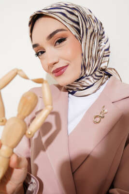 Zebra Desen Saten Eşarp Bej - Başörtüsü