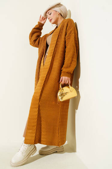 Zigzag Kabartmalı Triko Uzun Hırka Camel - Hırka