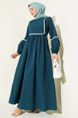 Zigzag Nakışlı Yan İpli Poplin Elbise Zümrüt - ASMİN