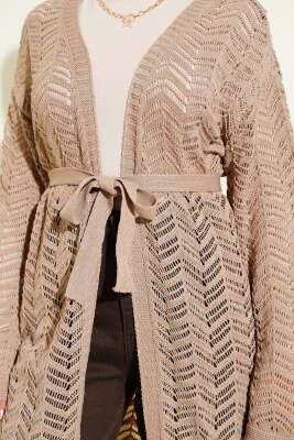 Zikzak Ajurlu Kuşaklı Triko Hırka Vizon - Hırka