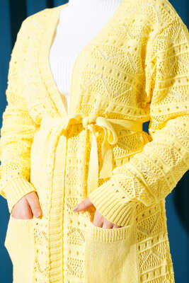 Zikzak Desenli Delikli Kuşaklı Triko Hırka Sarı - Yılın Fırsatı