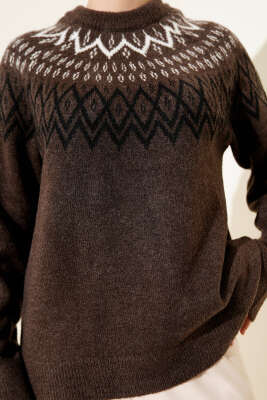 Zikzak Omuz Desenli Triko Kazak Kahve - Triko Kazak