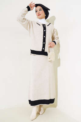 Zikzaklı Gömlek Yaka Etekli Triko Takım Bej Siyah 