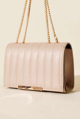 Zincir Askılı Dikdörtgen Çanta Bej 