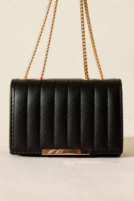 Zincir Askılı Dikdörtgen Çanta Siyah - Kol Çantası