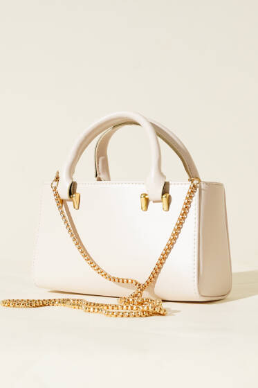 Zincir Askılı Mıknatıslı Çanta Krem - Kol Çantası