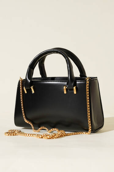 Zincir Askılı Mıknatıslı Çanta Siyah - Kol Çantası