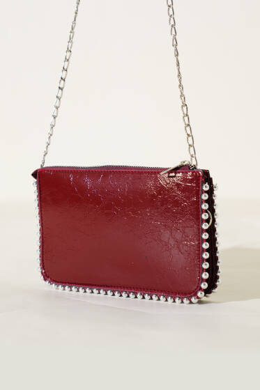 Zincir Askılı Zımbalı Çanta Bordo Rugan - Kol Çantası