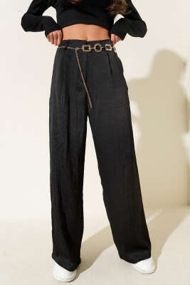 Zincir Kemerli Kırışık Saten Pantolon Siyah - Kadın Giyim Modelleri