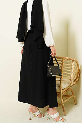 Zincir Kemerli Pileli Etek Siyah - Etek