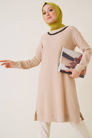 Zincir Kolyeli Bürümcük Tunik Bej - Tunik