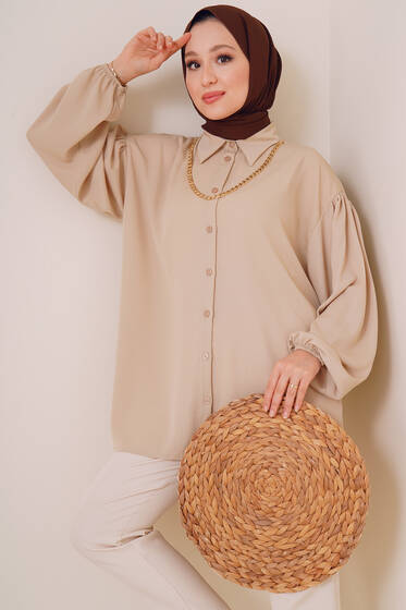 Zincir Kolyeli Salaş Gömlek Bej - Gömlek