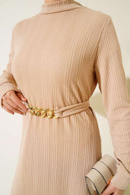 Zincir Kuşaklı Fitilli Elbise Bej - Tesettür Elbise